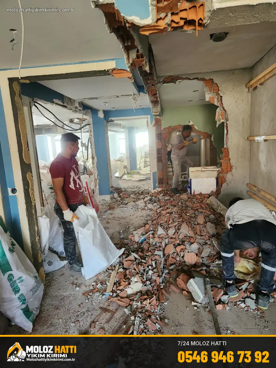 Duvar Kırımı